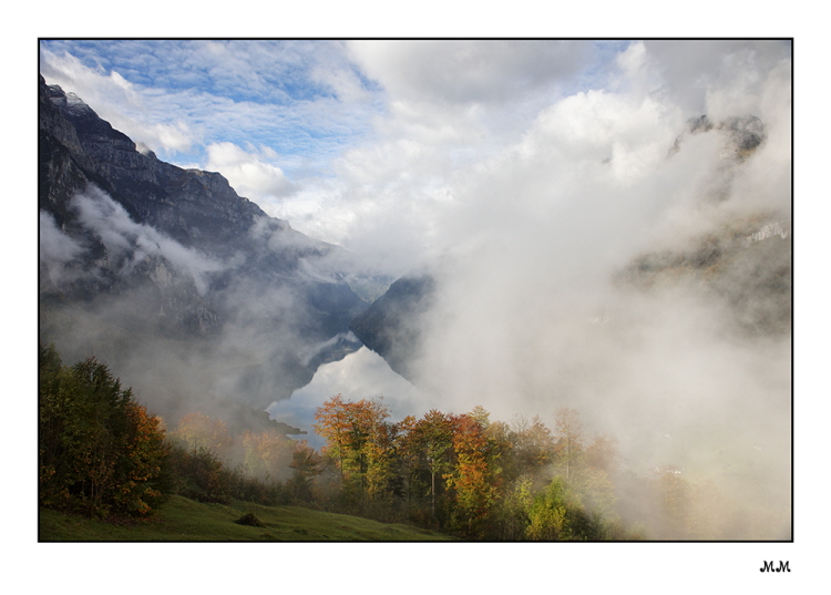 Blick von der Schwammhöchi auf den Klöntalersee